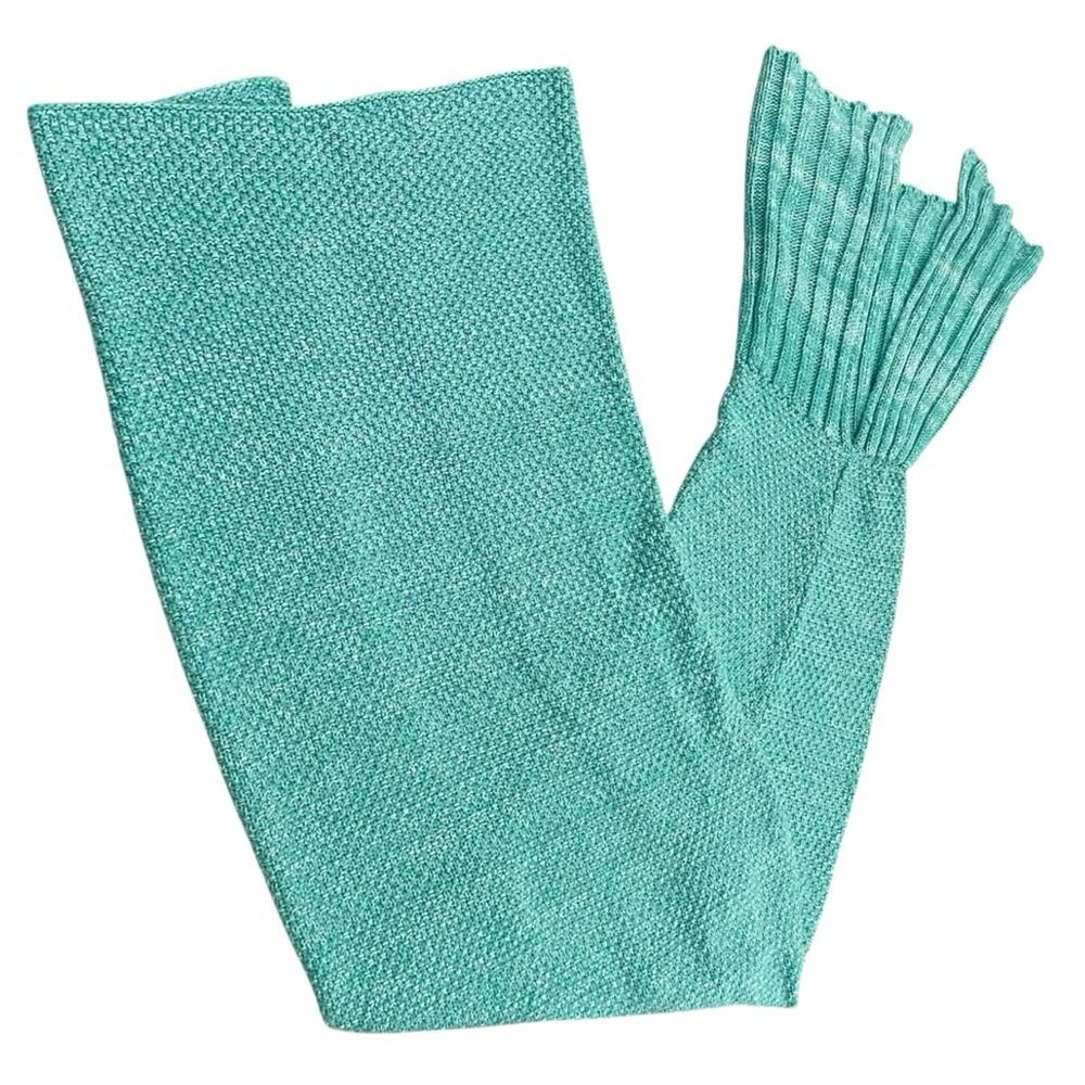 Mermaid Tail Teal Knit Blanket 72” Adults Kids Good Condition